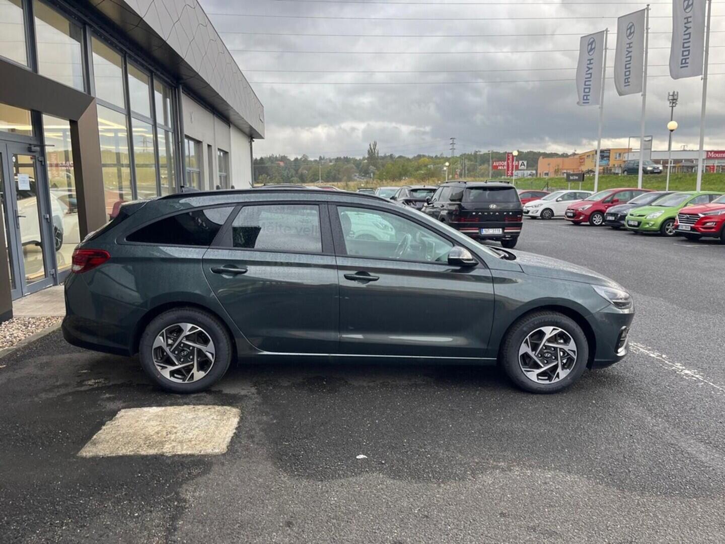 O641004059_13.webp_i30 WG PD PE -2146826259 1,5 T-GDI MHEV  kW