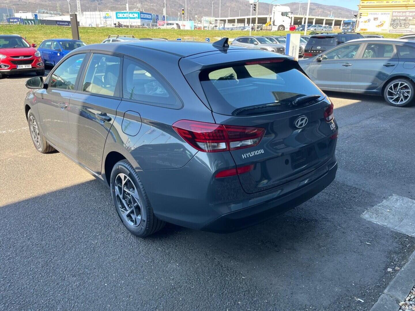 O641004060_12.webp_i30 WG PD PE -2146826259 1,5i  kW