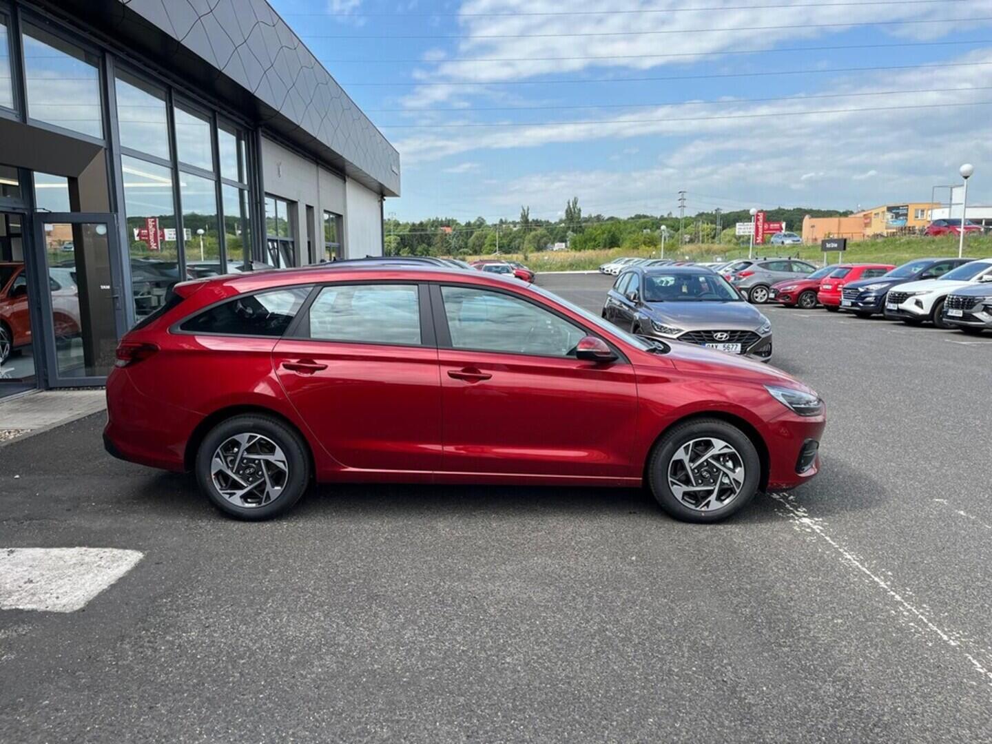 O641004061_13.webp_i30 WG PD PE -2146826259 1,5i  kW