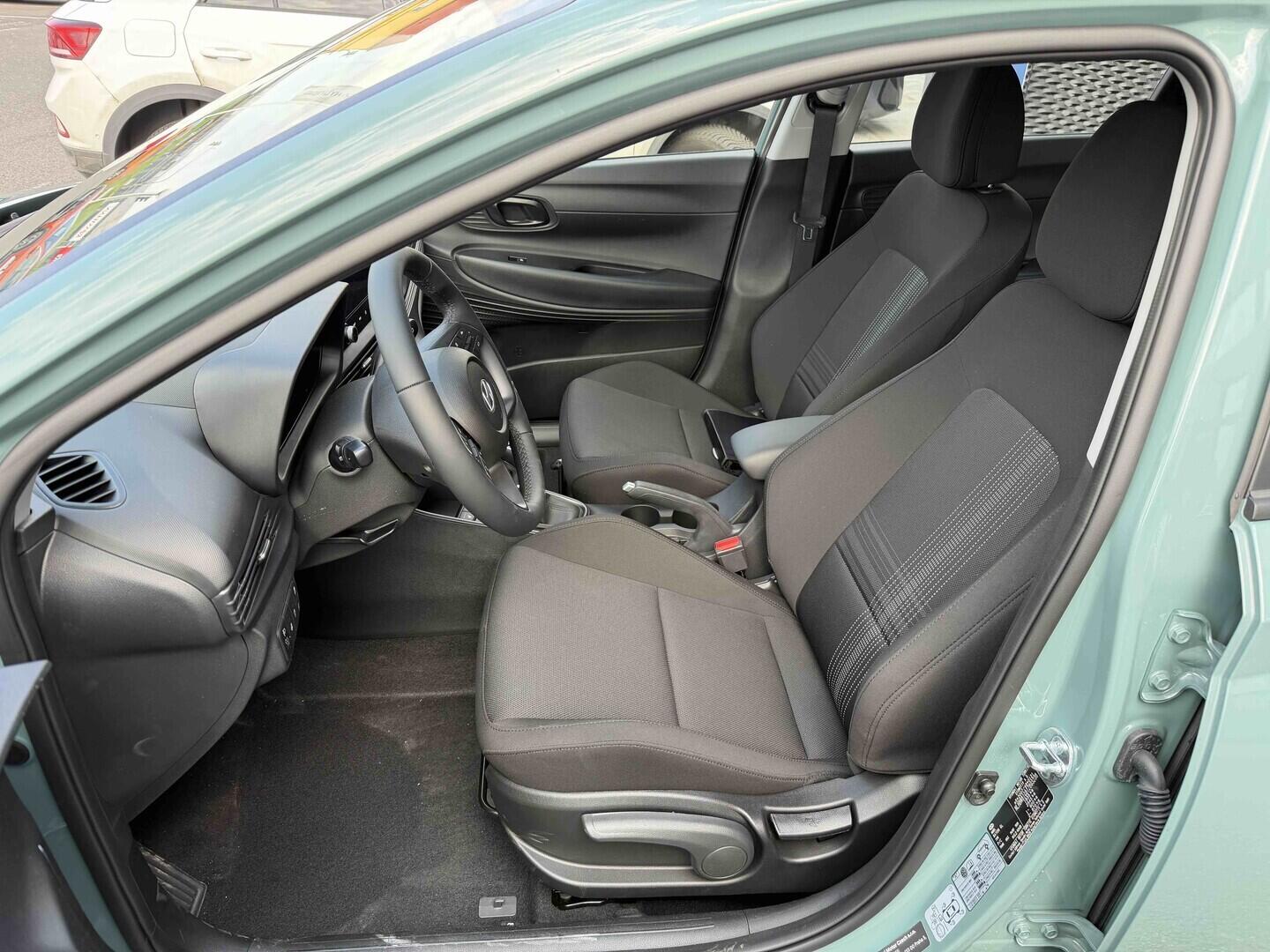 O641004105_15.webp_BAYON BC3 GO! 1,0 T-GDI 66 kW