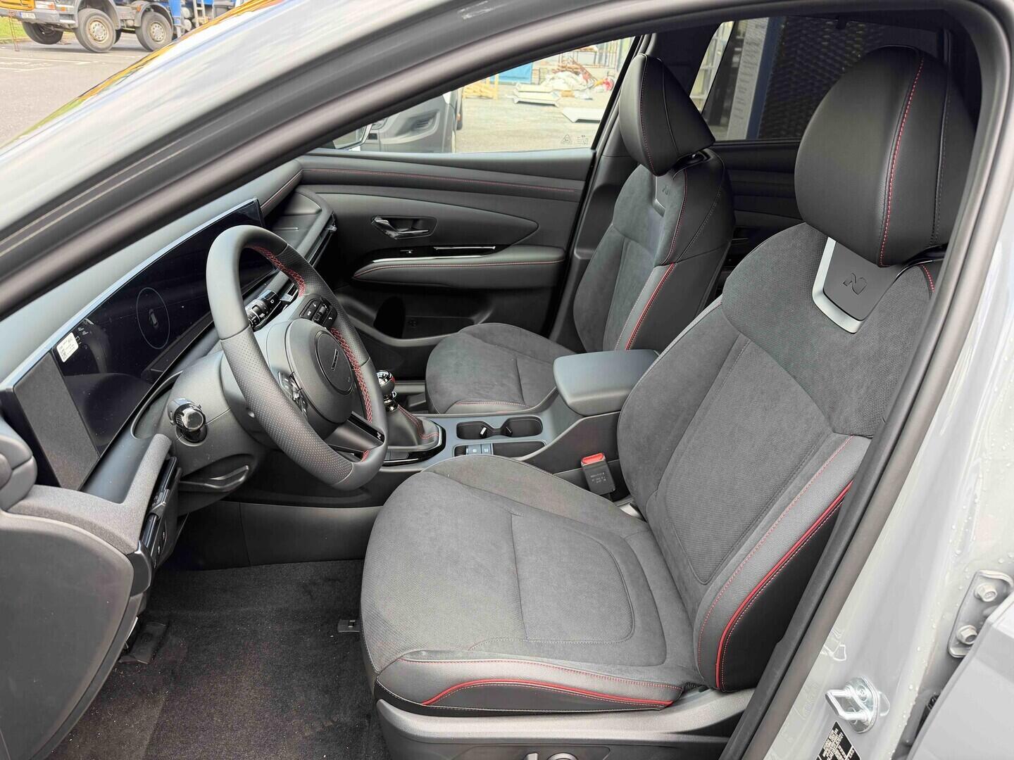 O641004113_15.webp_TUCSON NX4 N Line Style 1,6 T-GDI 118 kW