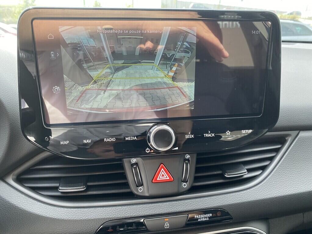 O641004114_18.webp_i30 WG PD PE Comfort 1,0 T-GDI 74 kW