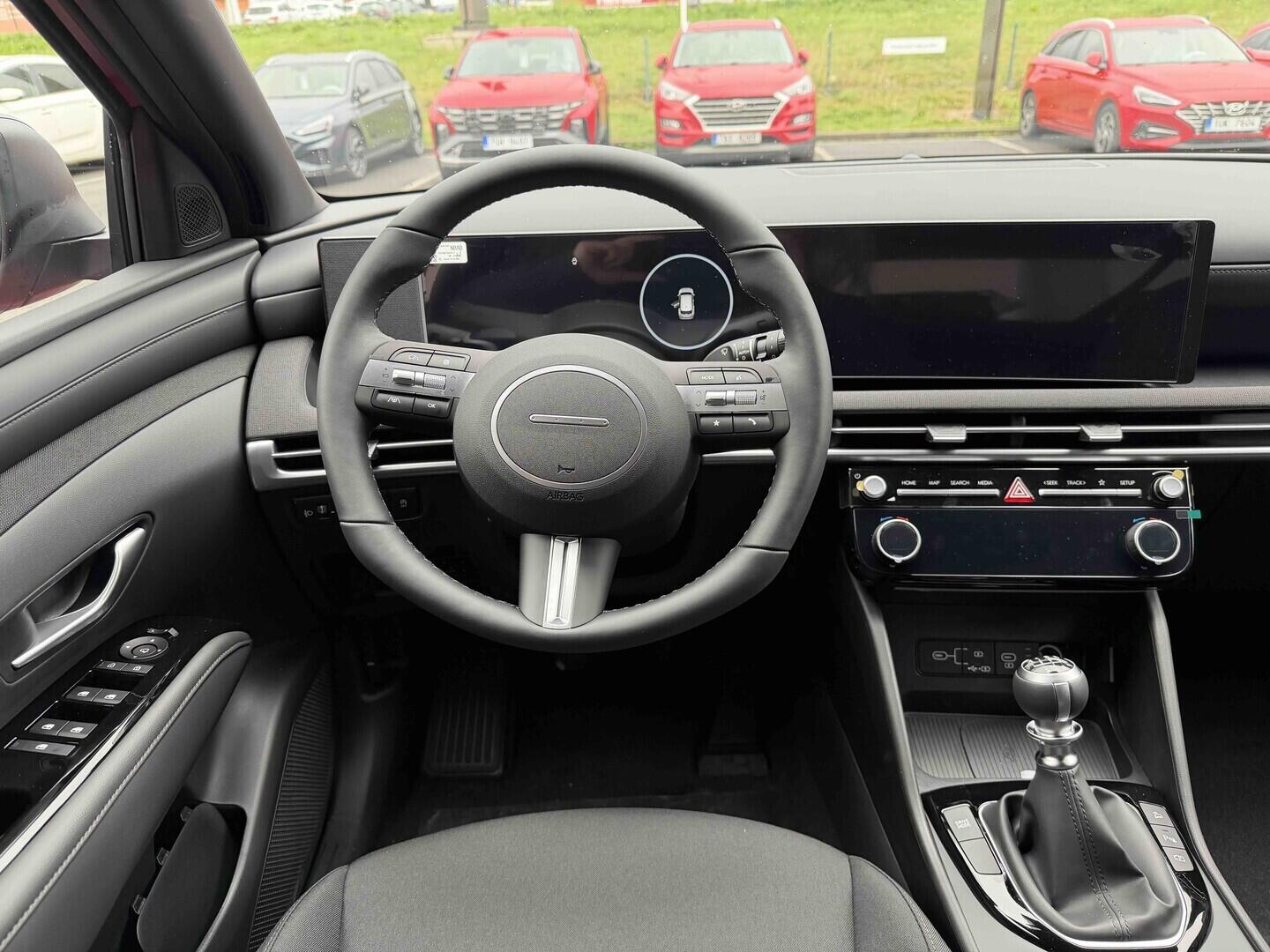 O641004148_14.webp_TUCSON NX4 GO Czech! 1,6 T-GDI 110 kW