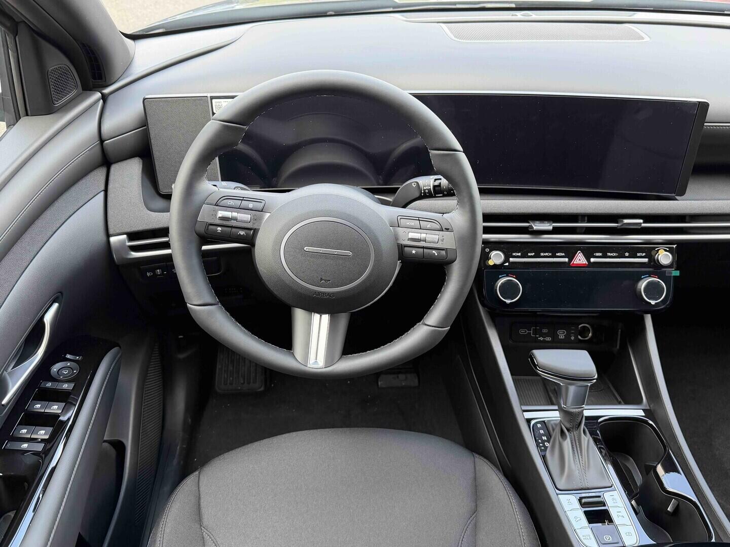 O641004150_14.webp_TUCSON NX4 GO Czech! 1,6 T-GDI 132 kW