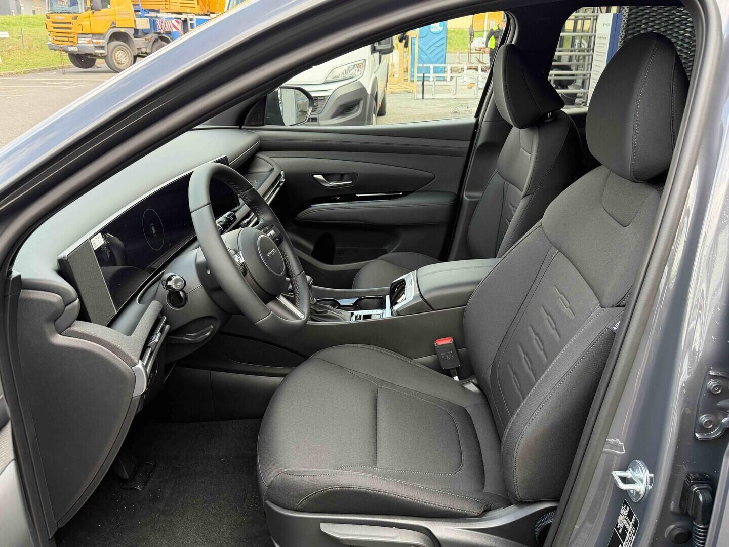 O641004150_15.webp_TUCSON NX4 GO Czech! 1,6 T-GDI 132 kW