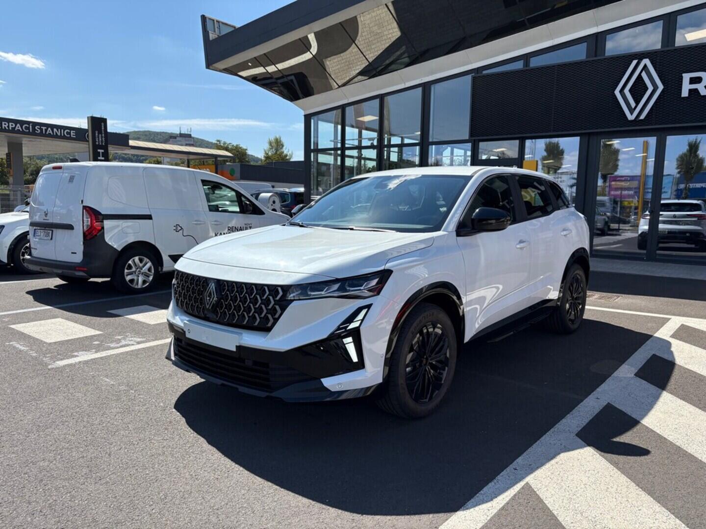 O751000813_12.webp_Austral Evolution TCe 160 mild hybrid TCe 120 kW