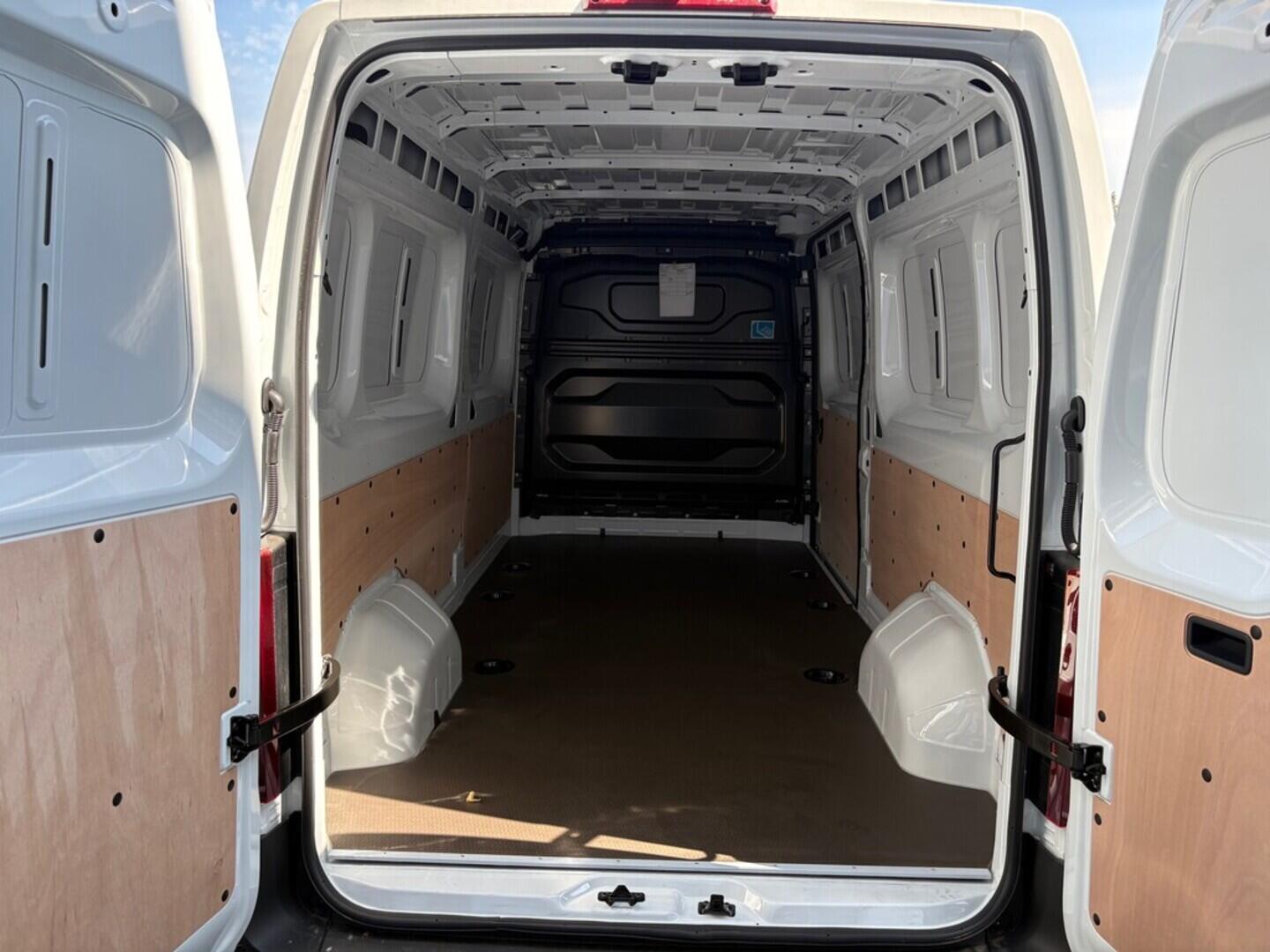 O751000850_15.webp_Master Van L3H2P3 dCi 150 Extra dCi 110 kW