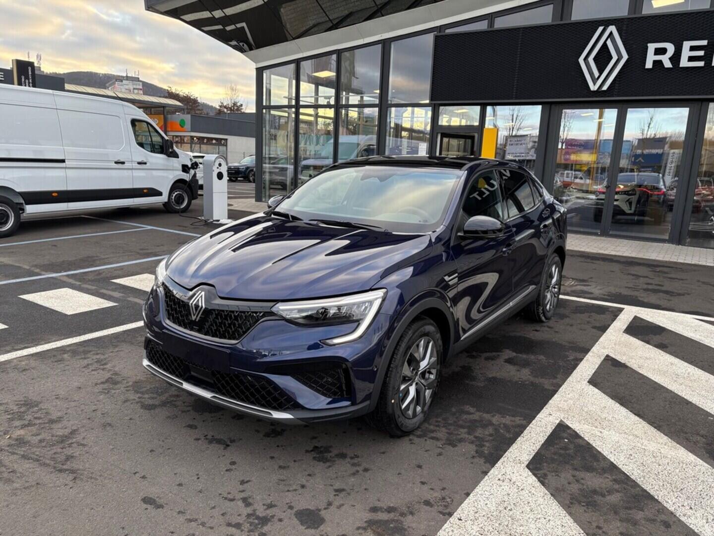 O751000852_12.webp_Arkana Techno E-Tech full hybrid145 105 kW