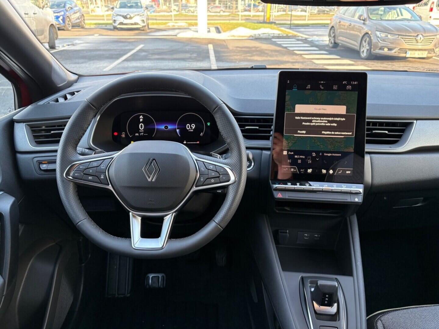 O751000853_19.webp_Captur Techno Mild Hybrid 140 EDC 1,3 103 kW