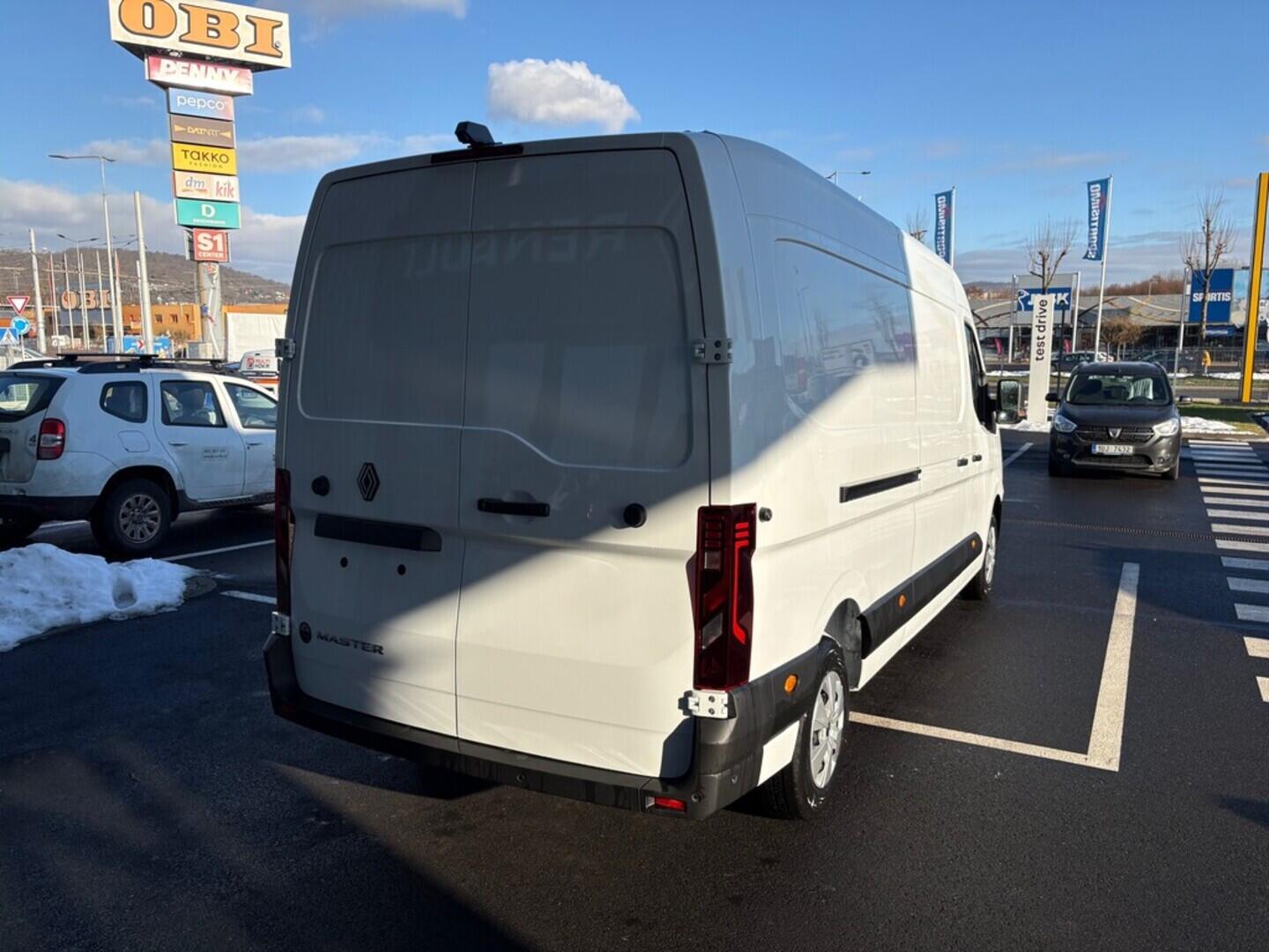 O751000867_13.webp_MASTER VAN L3H2P3 Blue dCi 150 Extra 2.0 110 kW