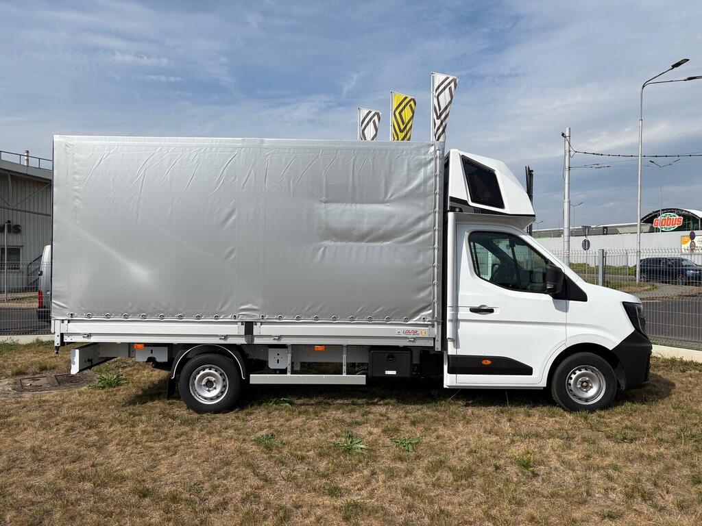 O751000887_11.webp_Master 9 palet + spaní dCi 125 kW