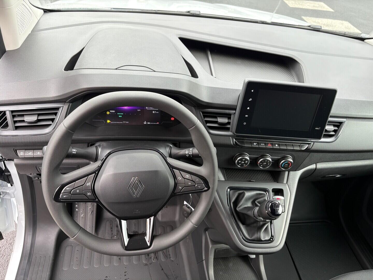 O751000906_18.webp_Kangoo Van L2 Extra 130 TCe 97 kW