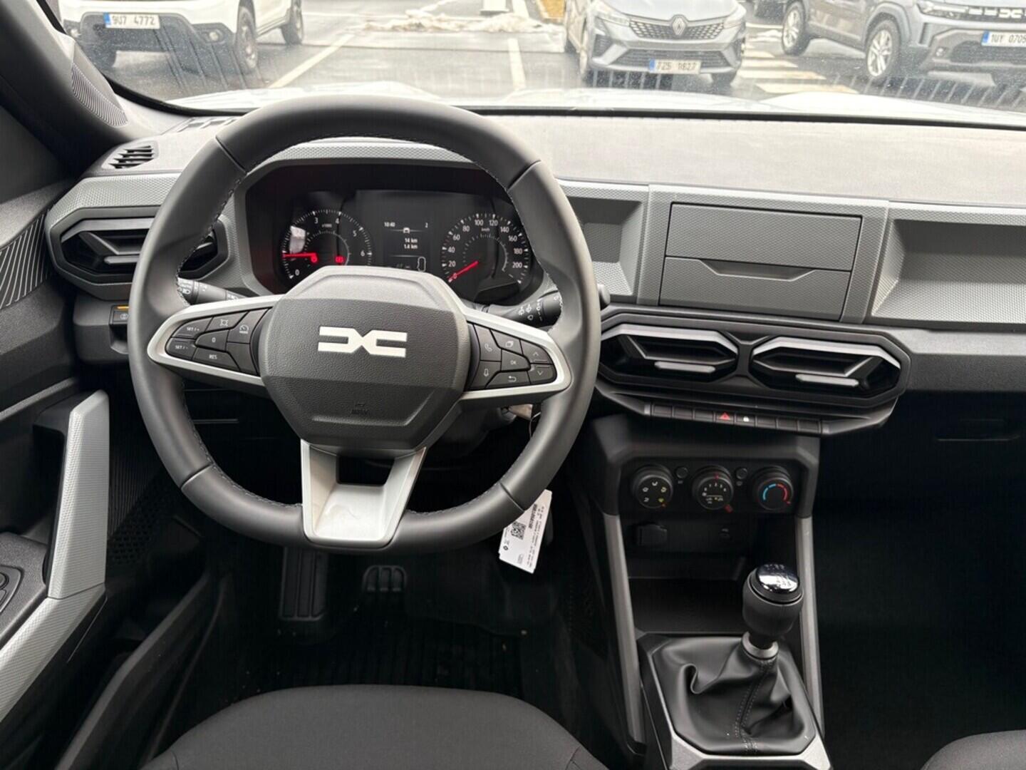 O761001012_18.webp_Duster Essential Essential ECO-G 100            74 kW