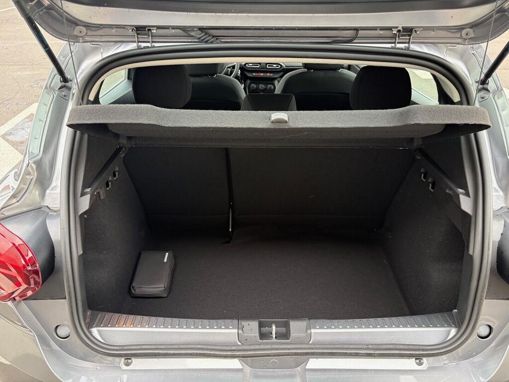 O761001015_15.webp_Sandero Stepway Expression TCe 100 ECO-G 74 kW