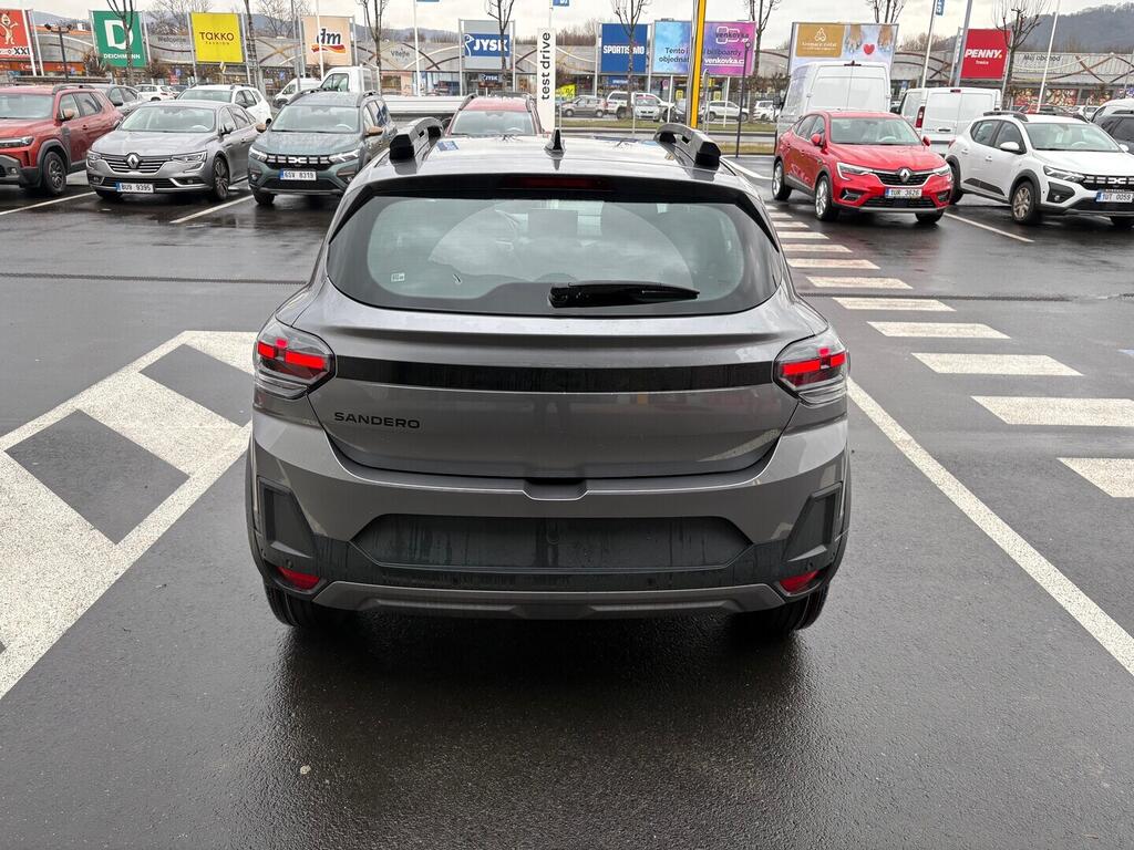 O761001020_14.webp_Sandero Stepway Extreme TCe 110 81 kW
