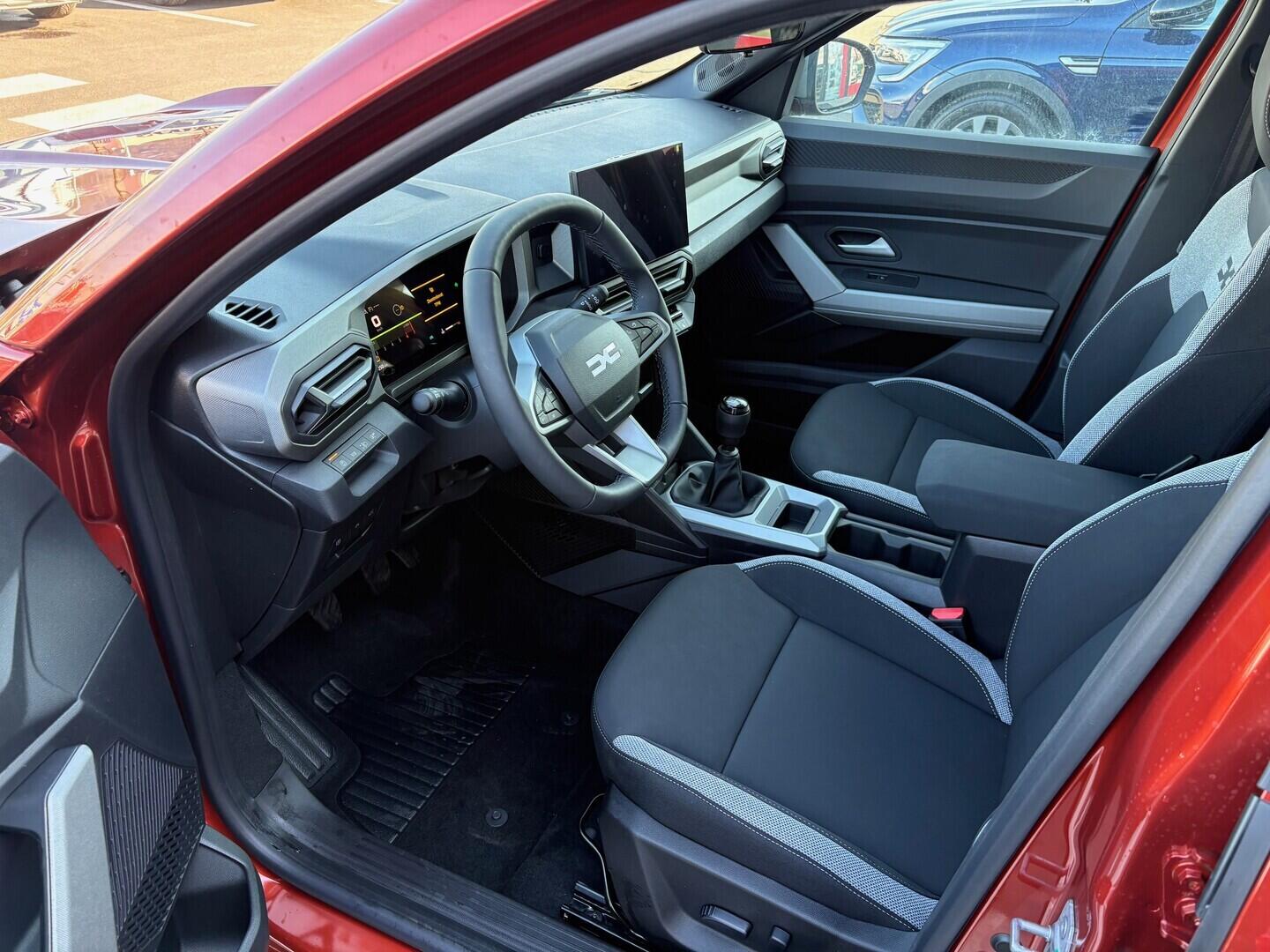 O761001028_17.webp_Bigster Journey Mild Hybrid-G 140 1,2 103 kW