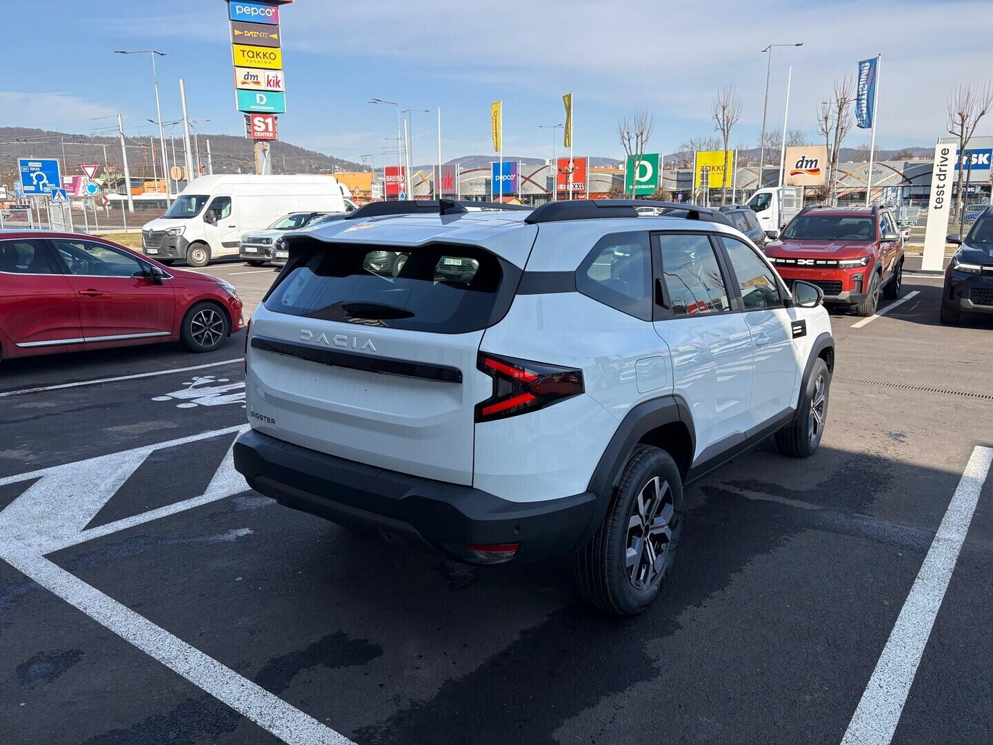 O761001029_13.webp_Bigster Expression Mild Hybrid-G 140 1,2 103 kW