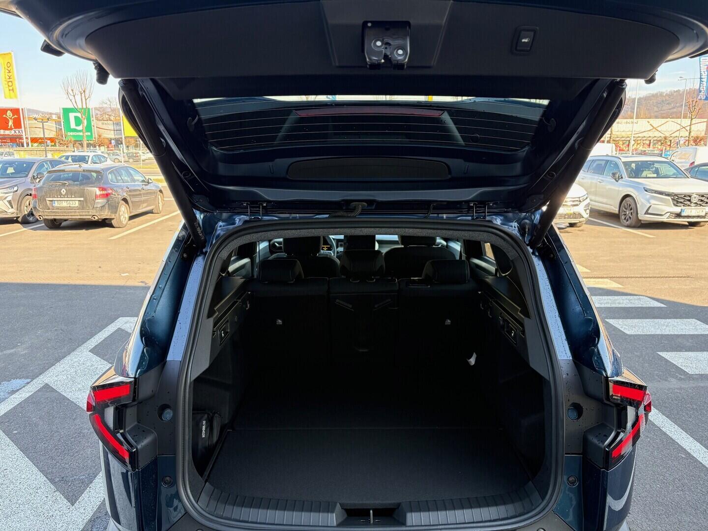 O761001068_15.webp_Bigster Journey Mild Hybrid-G 140 1,2 103 kW