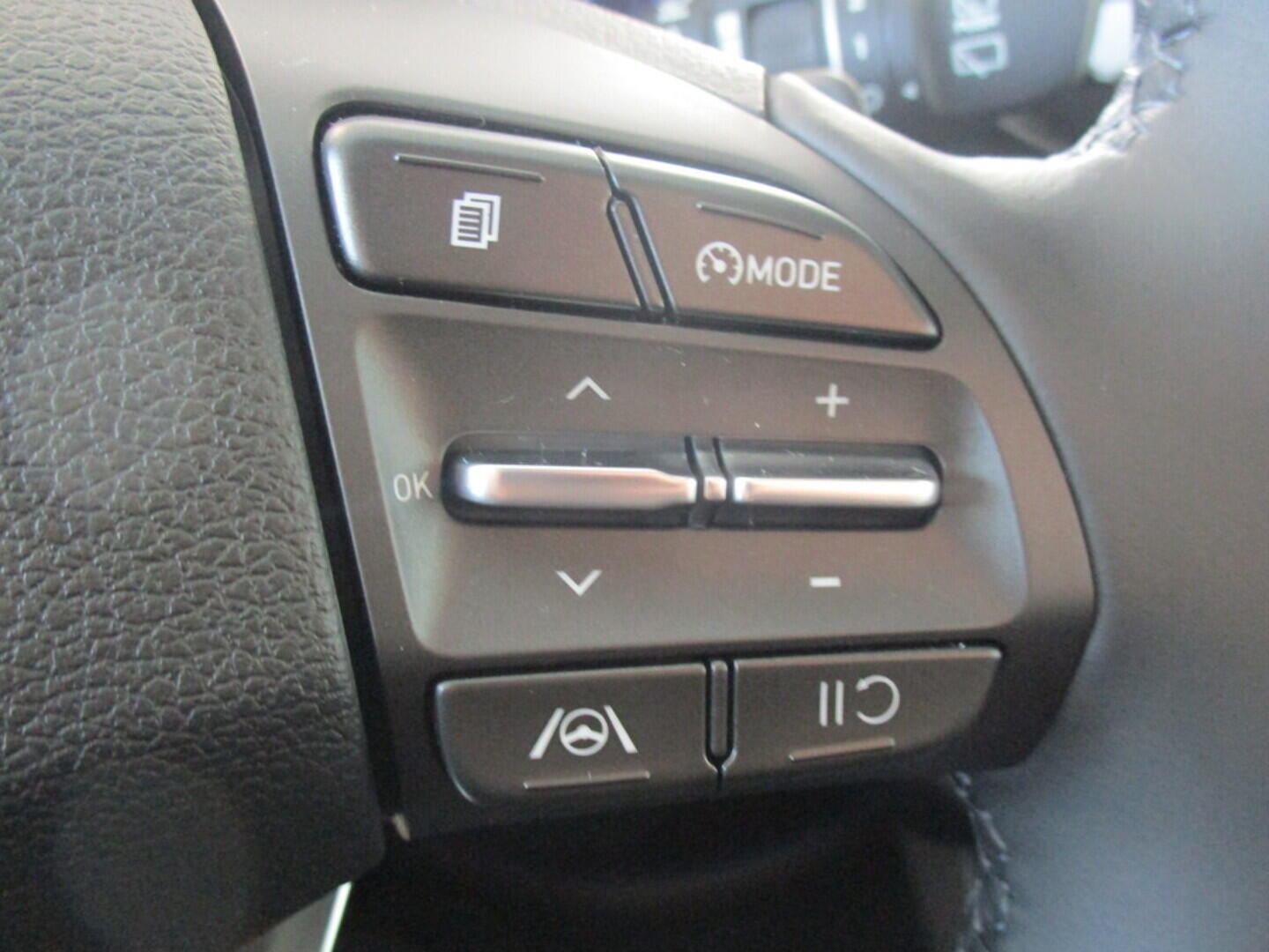 O919V02467_22.webp_i30 WG MY22 Smart DCT 1,0 T-GDI 88 kW