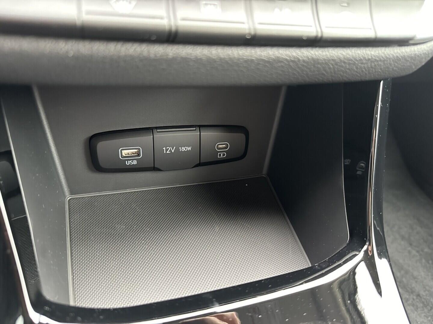 O919V03308_28.webp_i30 WG PD PE Start  1,0 T-GDI 0 kW