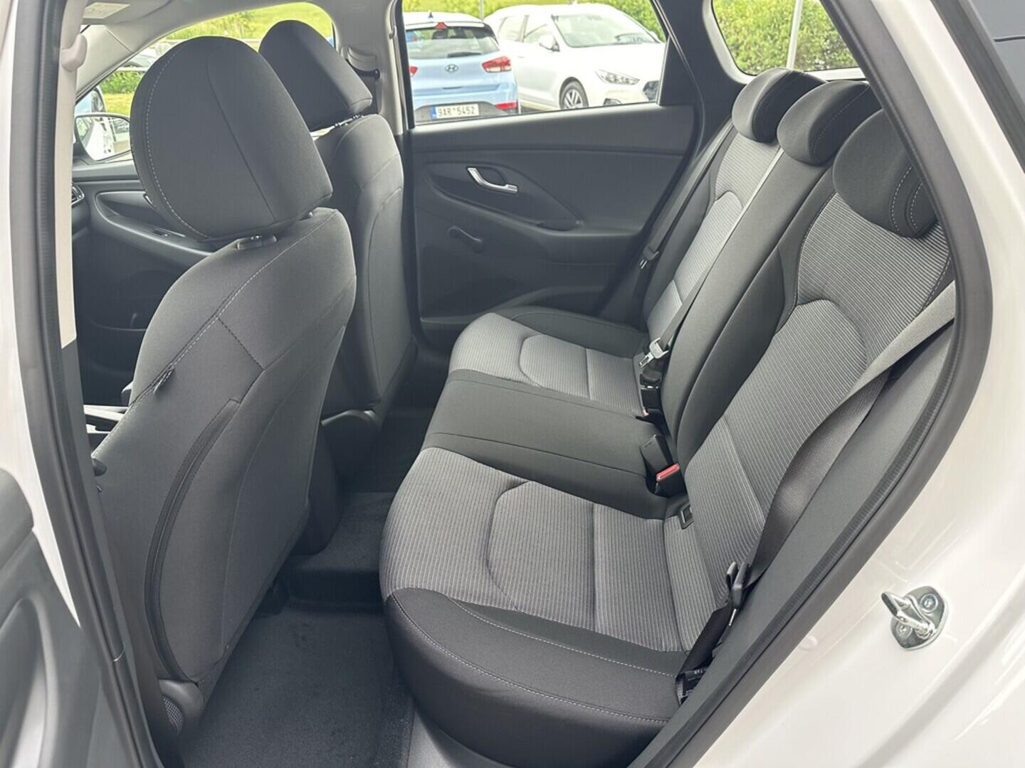 O919V03308_30.webp_i30 WG PD PE Start  1,0 T-GDI 0 kW