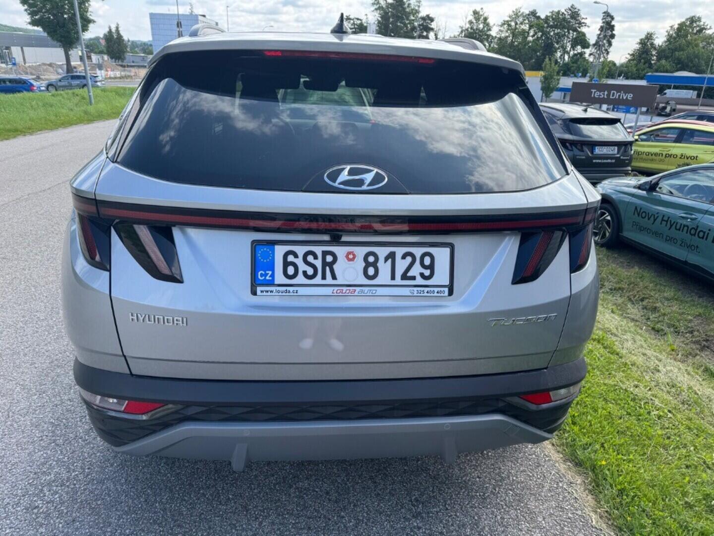 O919V03384_12.webp_Tucson MY23 Freedom Plus 1,6 T-GDI 4x2