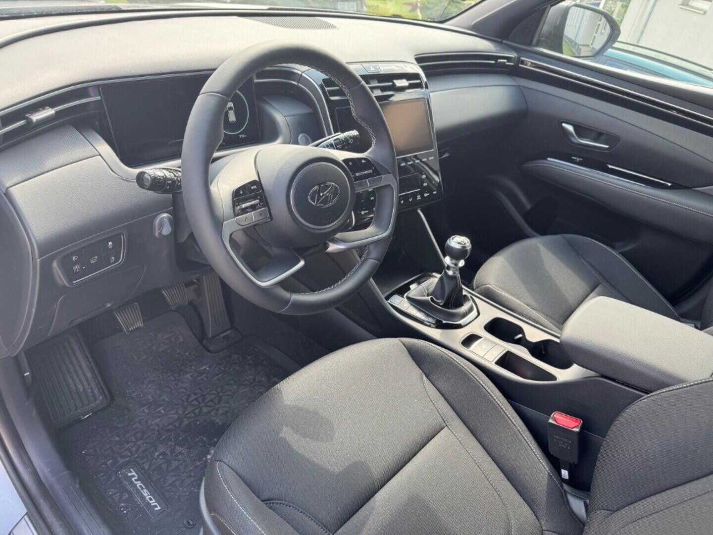 O919V03384_18.webp_Tucson MY23 Freedom Plus 1,6 T-GDI 4x2