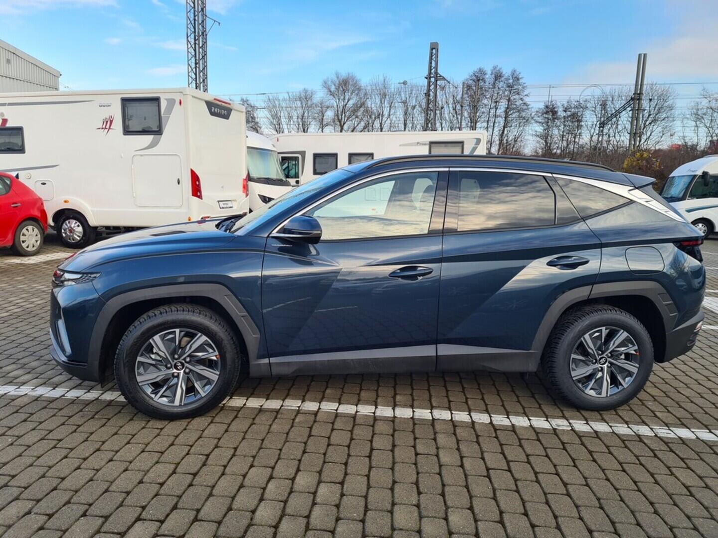 O919V03445_12.webp_Tucson Smart 1,6 T-GDI 4x2 110 kW  6 Man