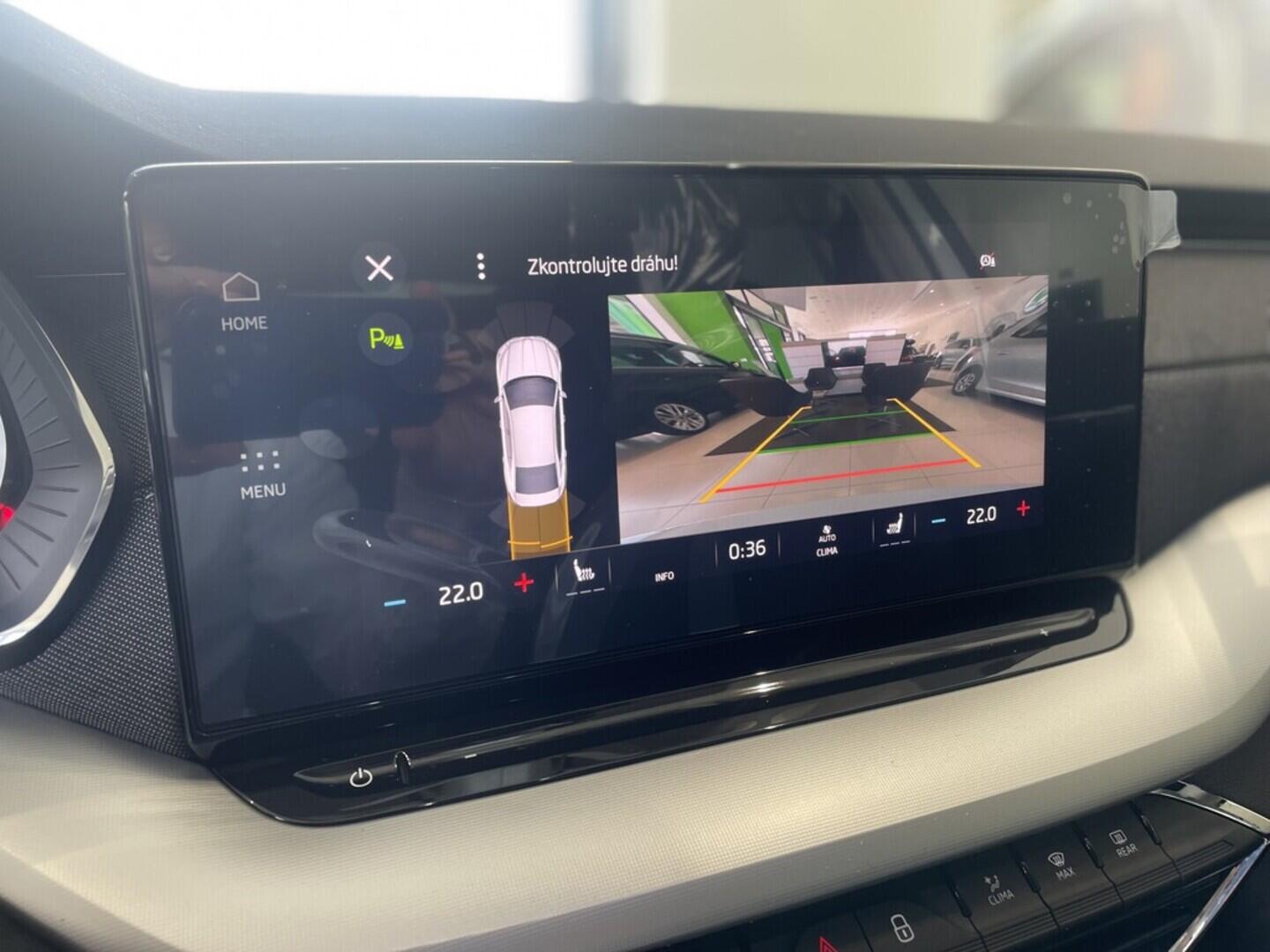 O919V04075_22.webp_Octavia Style+ 2.0 TDI 110 kW DSG