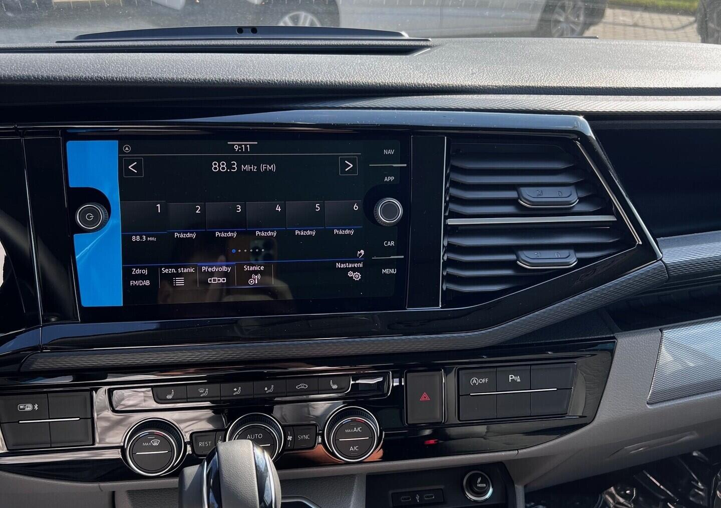 O919V04089_33.webp_Akční California 6.1 Ocean 2,0 TDI 4MOT DSG 110 kW  4MOTION