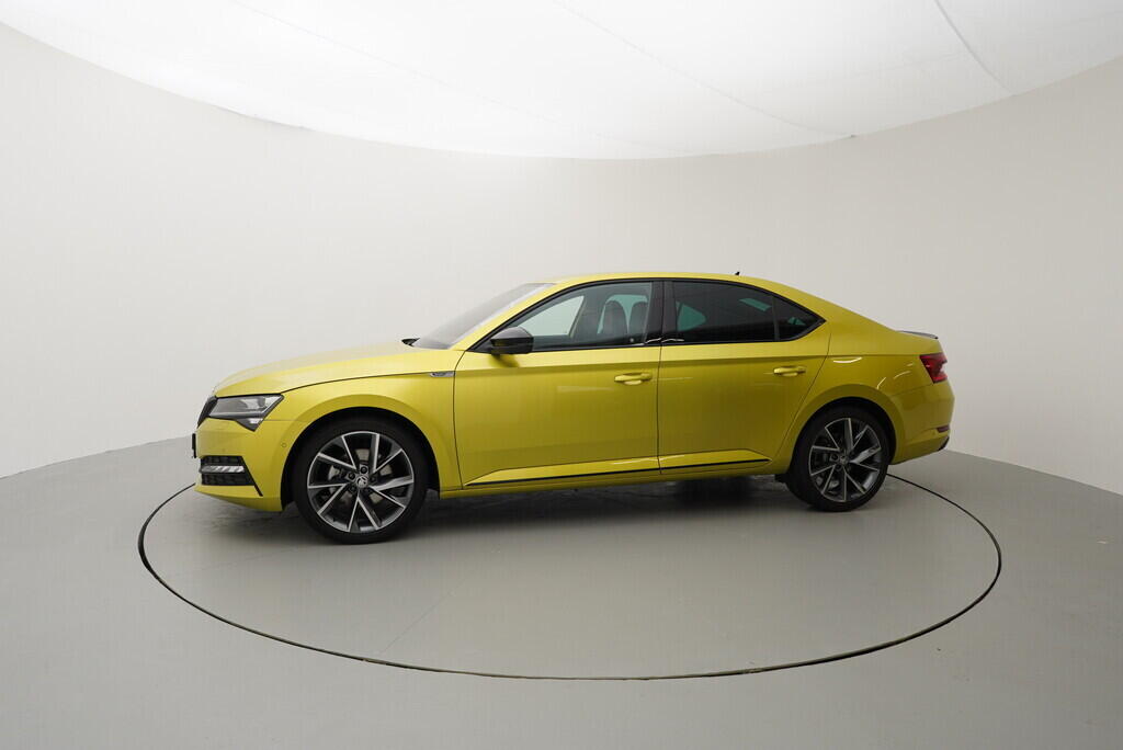 O919V04283_11.webp_SUPERB 2.0 TDI 147 kW