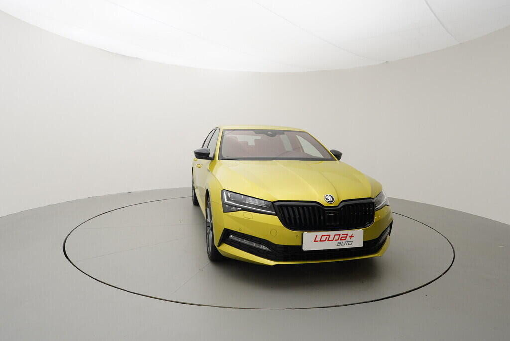 O919V04283_17.webp_SUPERB 2.0 TDI 147 kW