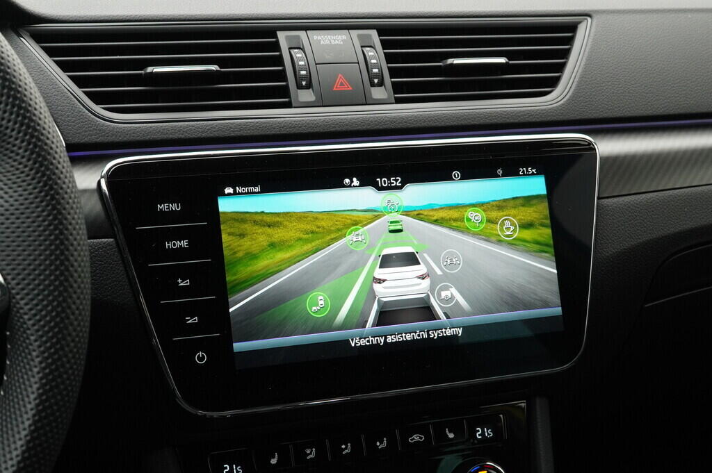 O919V04283_26.webp_SUPERB 2.0 TDI 147 kW