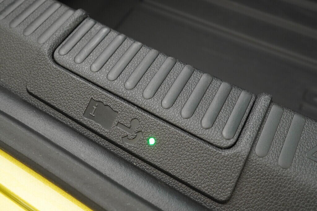 O919V04283_34.webp_SUPERB 2.0 TDI 147 kW