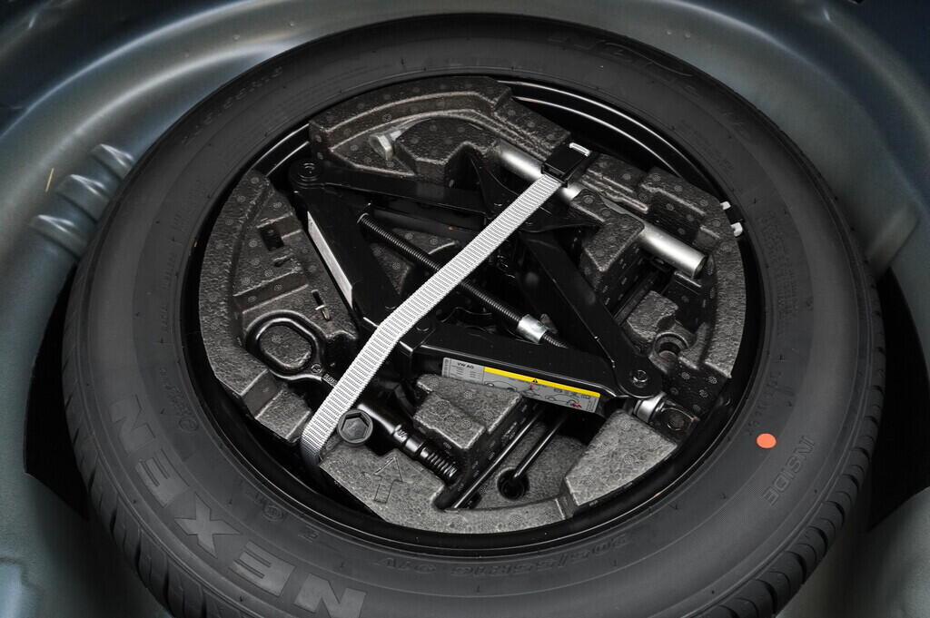 O919V04304_34.webp_Superb Style 2,0 TDI 4x4 147 kW  DSG
