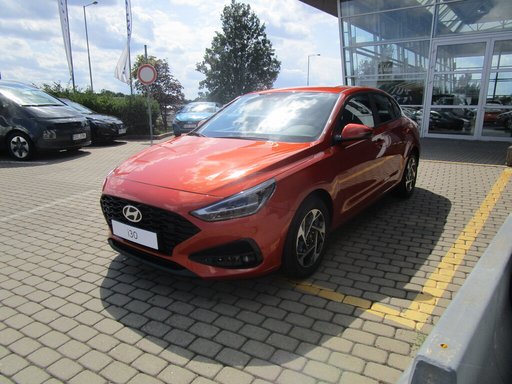 i30 FB MY25 FAMILY 1,0 T-GDI Manuální 1,0 T-GDI 74 kW