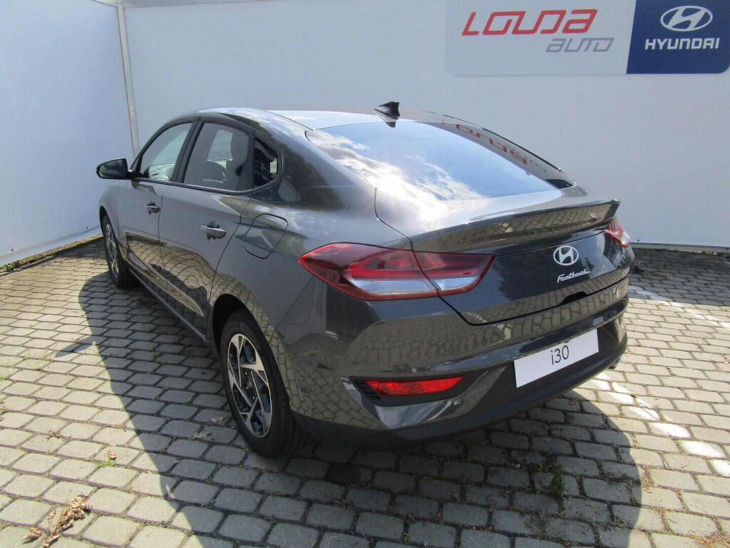 O919V04364_14.webp_i30 FB PD PE GO Czech! 1,0 T-GDI 74 kW