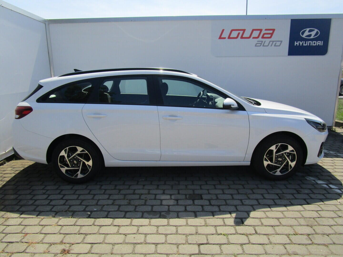 O919V04365_15.webp_i30 WG PD PE Smart 1,0 T-GDI 74 kW