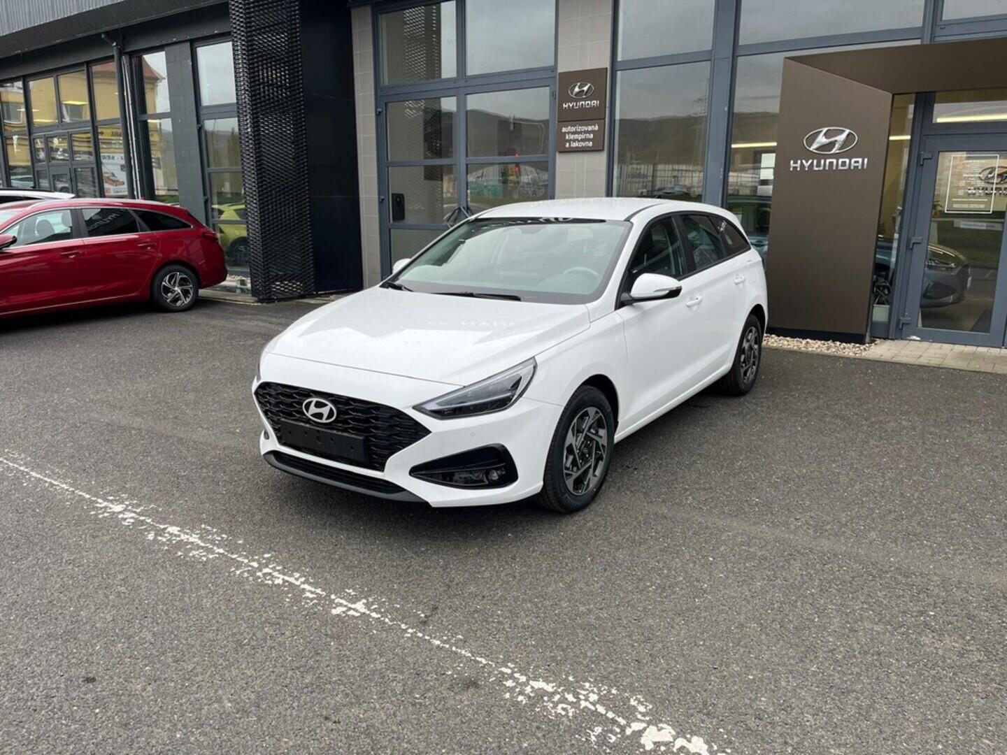 O919V04398_10.webp_I30 WG FL 1,0 T-GDI SMART