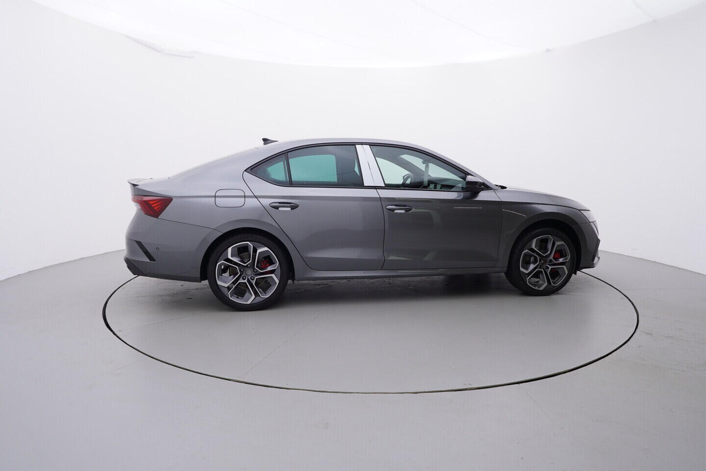 O919V04604_15.webp_Octavia RS 2,0 TSI 180 kW