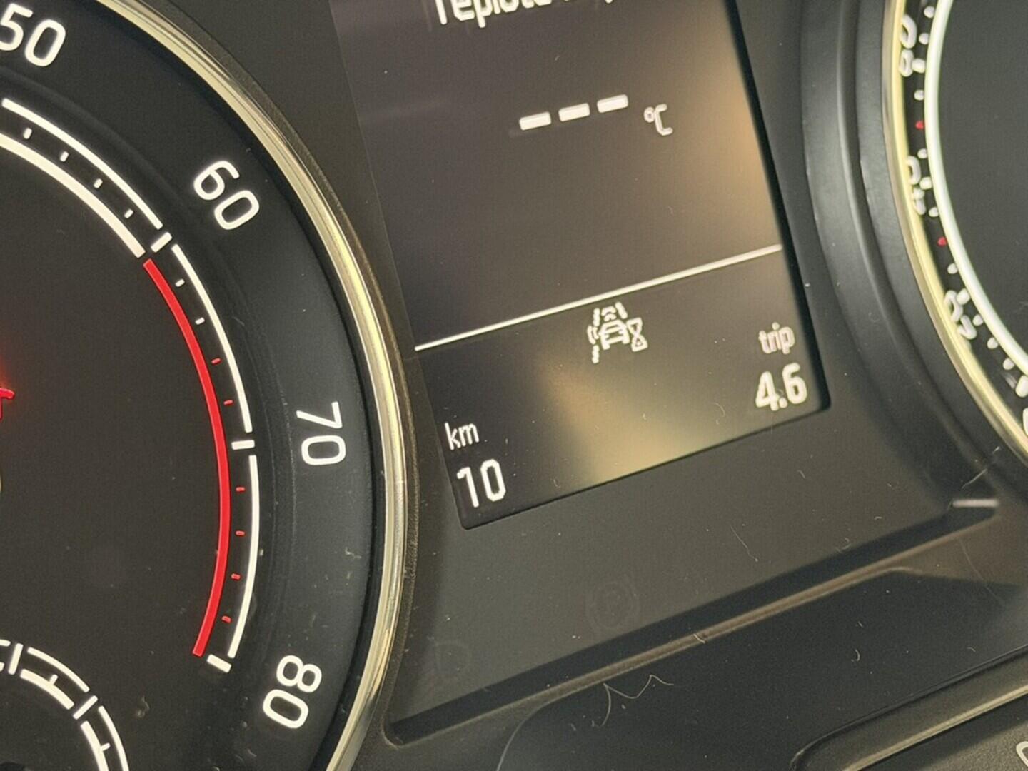 O919V04744_22.webp_Scala Ambition Plus 1.0 TSI 70 kW