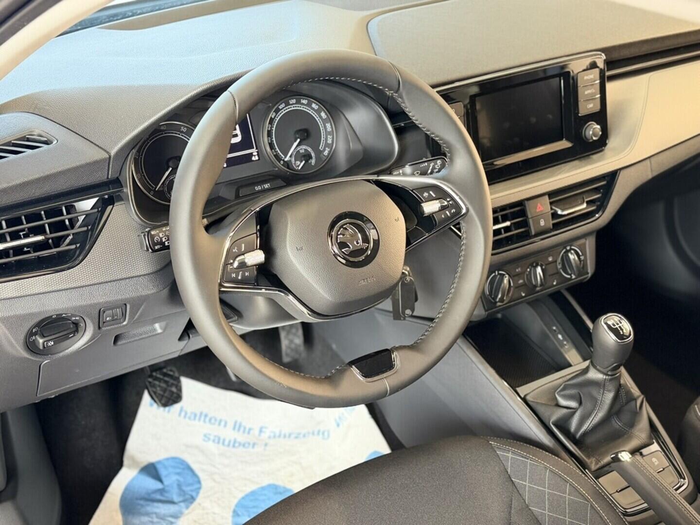 O919V04745_14.webp_Scala Ambition Plus 1.0 TSI 70 kW