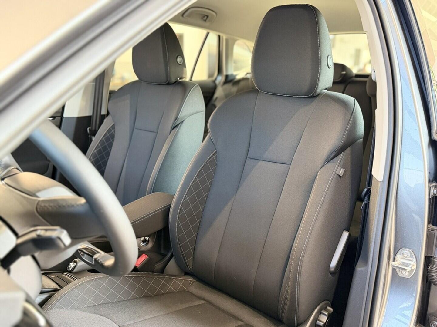 O919V04745_15.webp_Scala Ambition Plus 1.0 TSI 70 kW