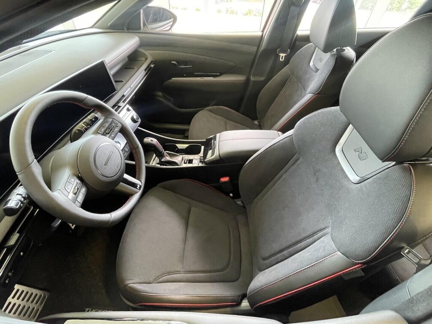 O919V04755_18.webp_TUCSON MY25 N Line 1,6 T-GDI 118 kW DCT