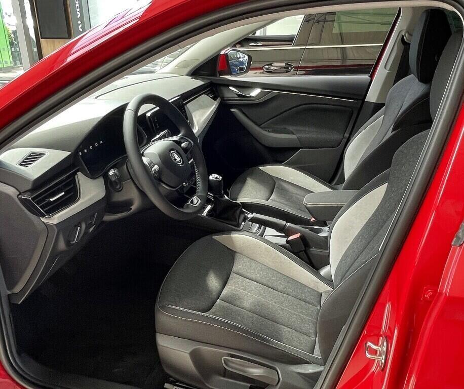 O919V04886_12.webp_Scala Selection 1,0 TSI 85 kW