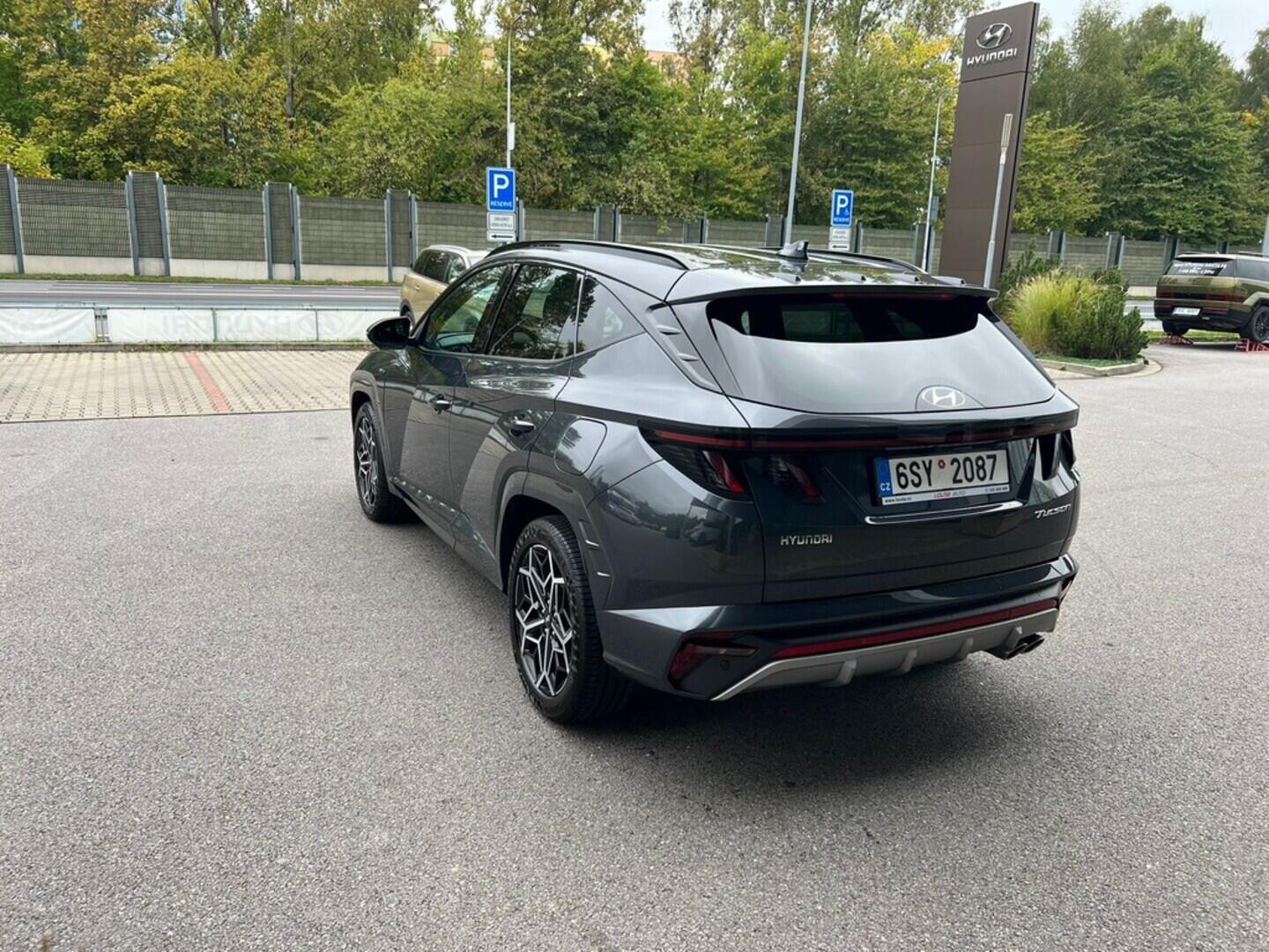 O919V04887_16.webp_Tucson MY23 N Line 1,6 T-GDI 4x2  132 kW