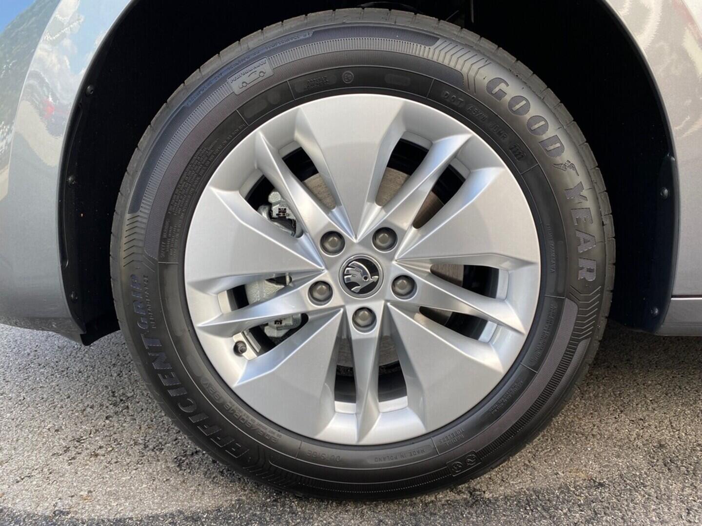 O919V05026_18.webp_Octavia Combi Ambition 1,5 TSI 110 kW