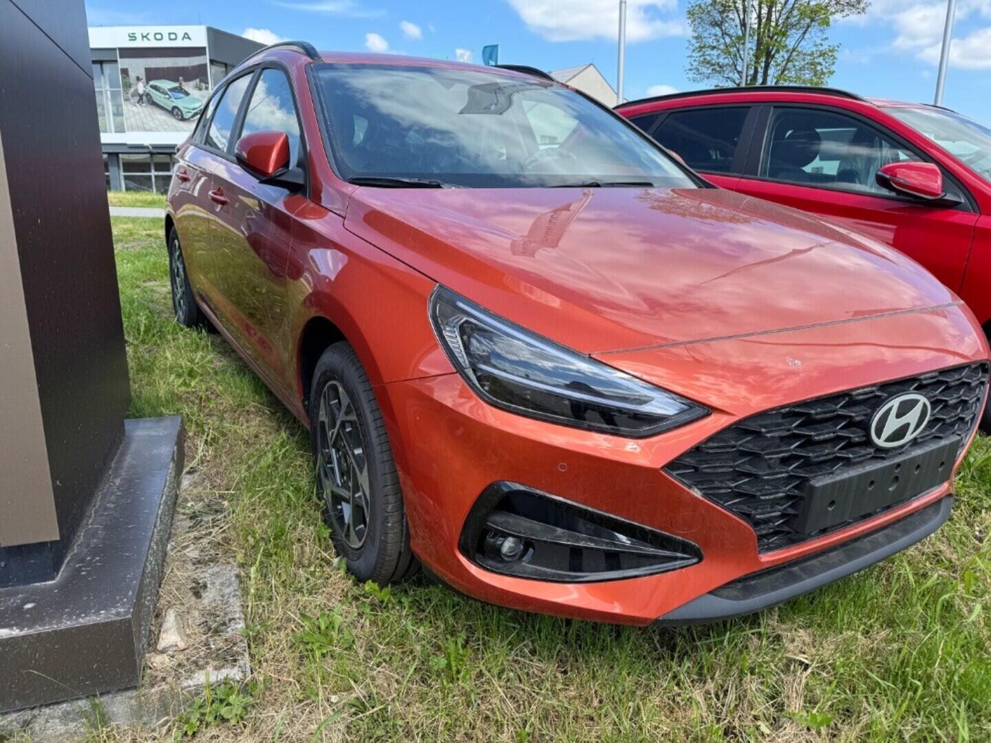 O919V05077_15.webp_I30 WG FL 1,5 T-GDI  DCT FAMILY