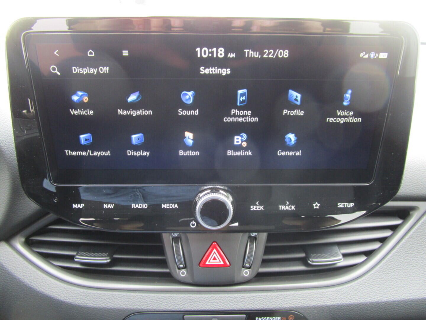 O919V05098_25.webp_i30 WG PD PE Smart DCT 1,0 T-GDI 74 kW
