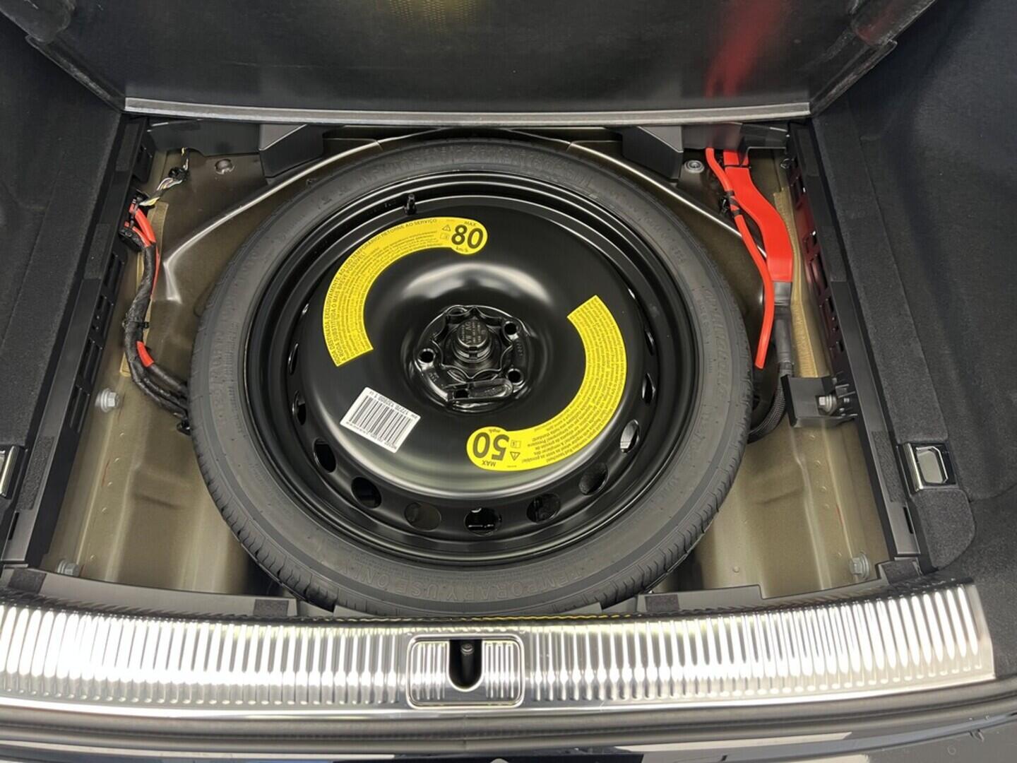 O919V05188_19.webp_A4 Avant S line quattro 40 TDI 150 kW